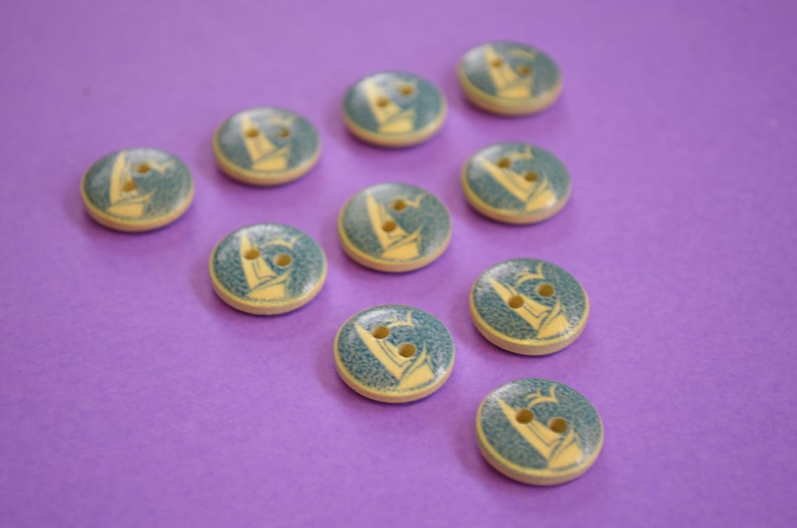 15mm Wooden Boat Buttons 10pk Nautical Sea Ship (SNT5)