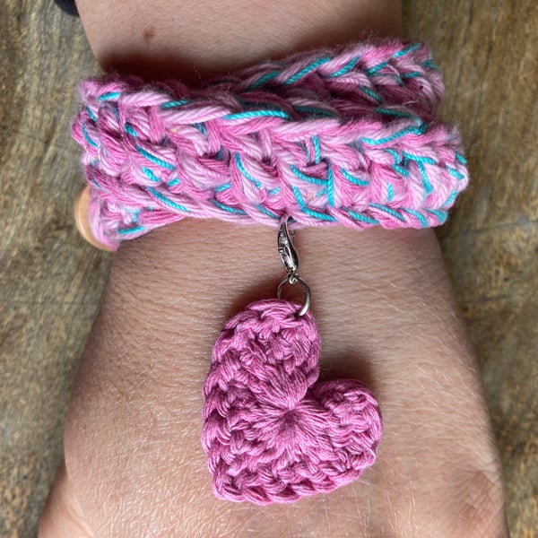 Cotton wrap bracelet with gift pocket heart and clip on heart charm 