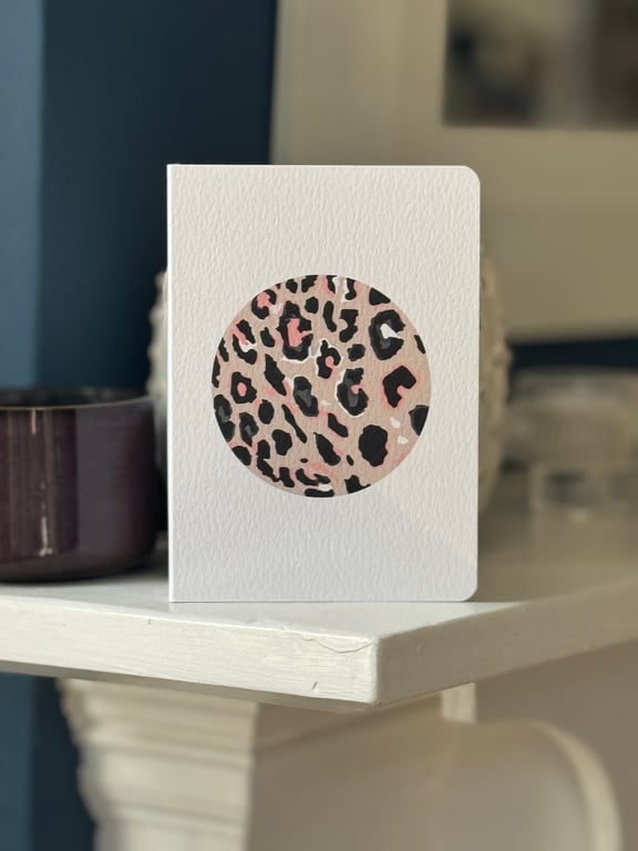 card birthday wedding friend Leopard Print Circle Trendy funky (QM212)