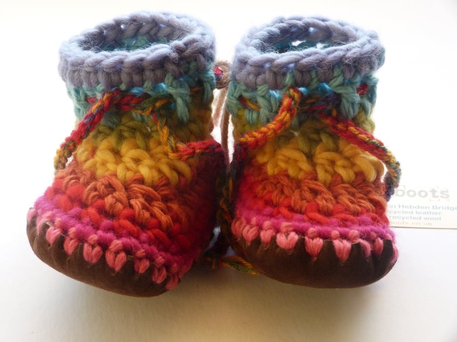 Wool & leather baby boots - Rainbow stripe - 3-6 months