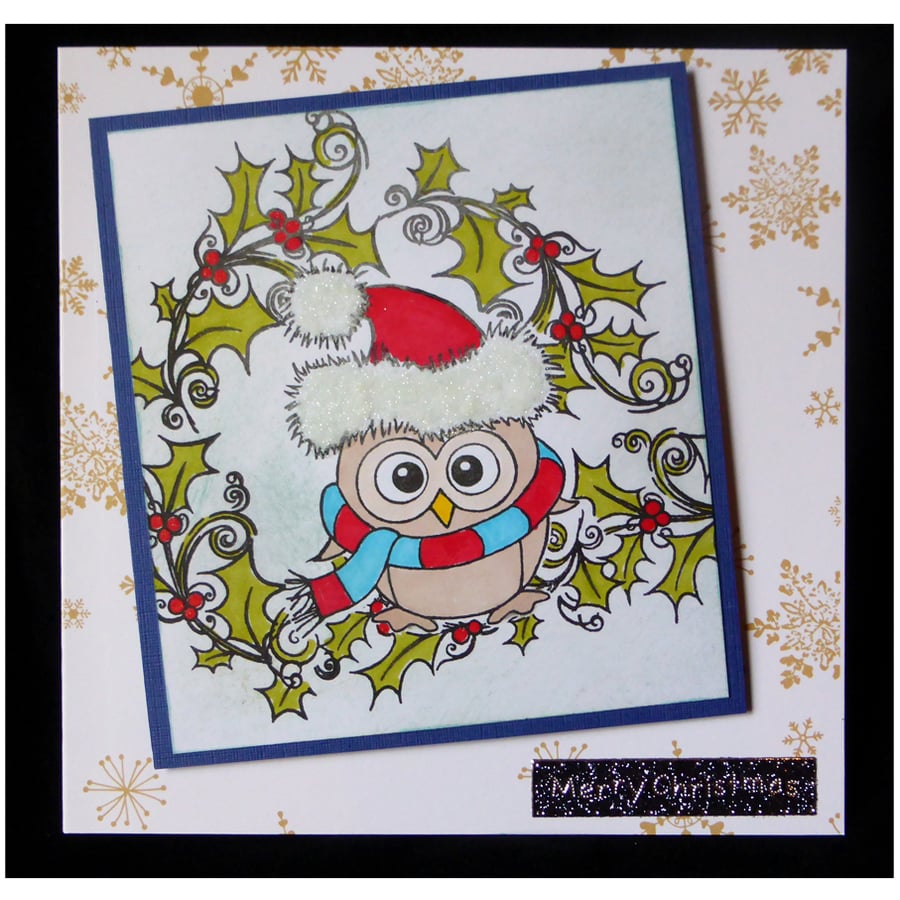 Ozzy Owl and gold holly (X556)