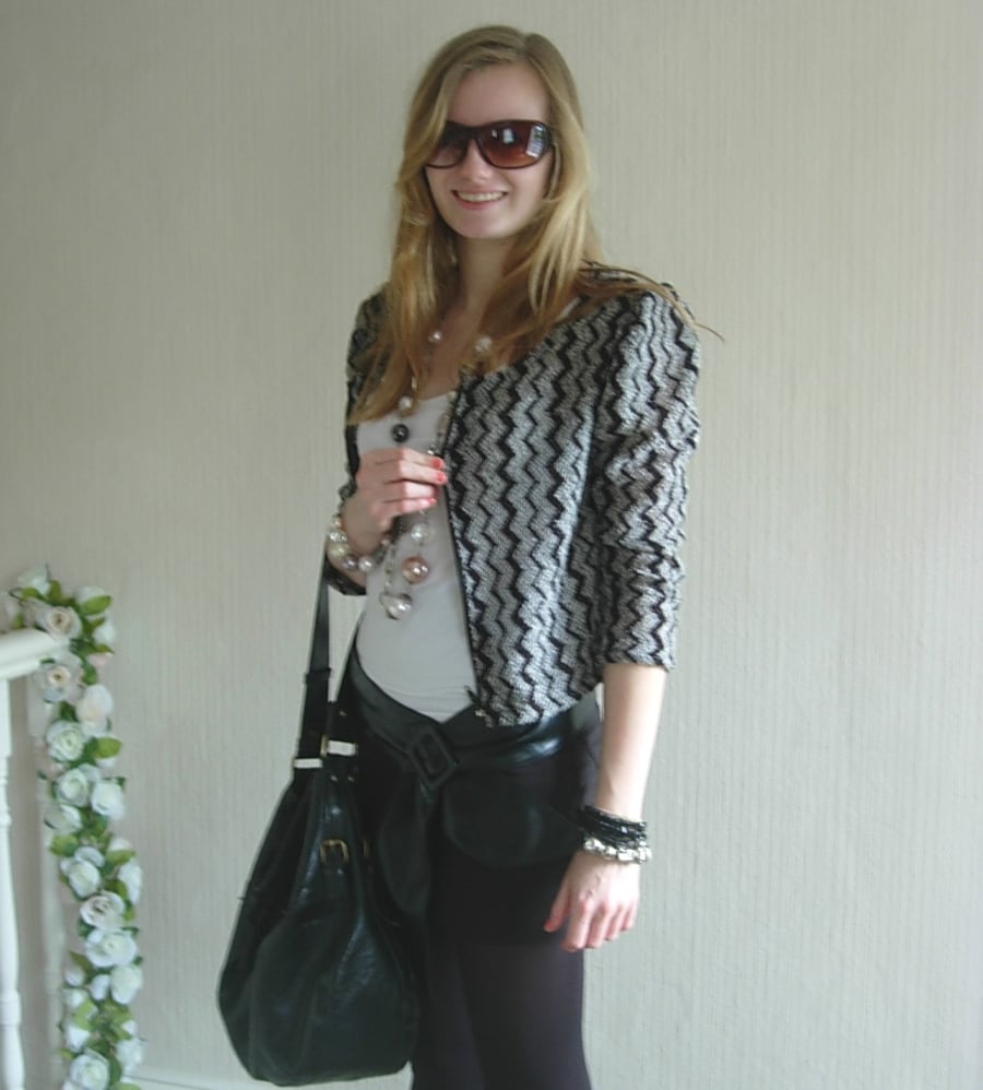 Cropped Zig Zag Jacket - Grey