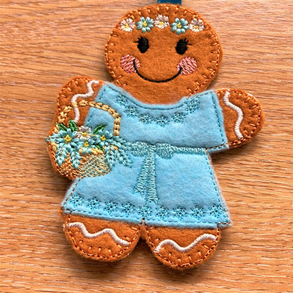 Gingerbread bridesmaid in blue