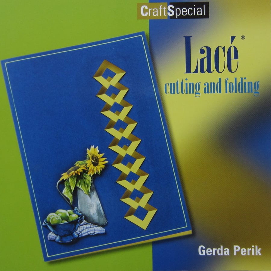 Lace Cutting and Folding Craft Book
