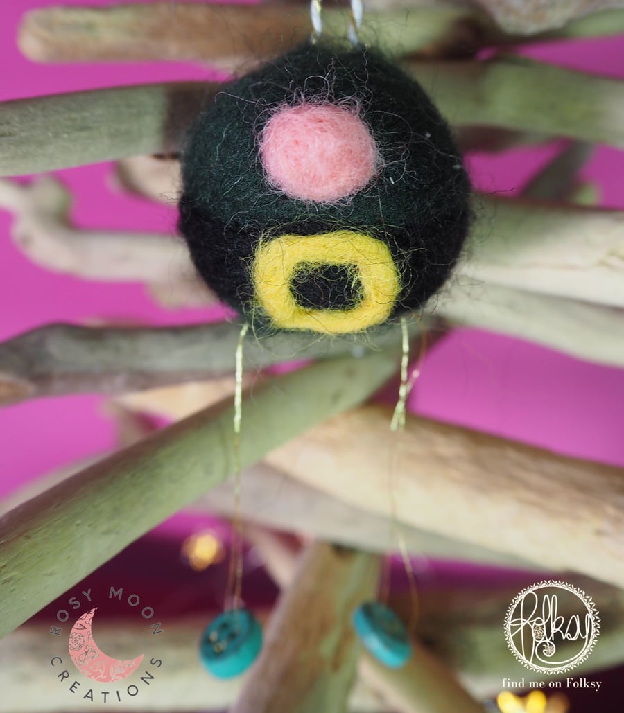 Hand Felted Elf Christmas Bauble 