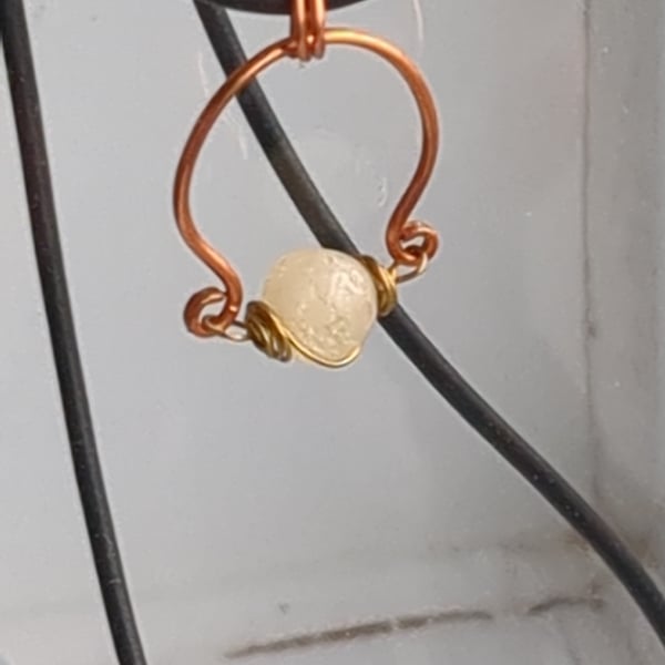 Yellow honey Jade bead copper ring pendant 