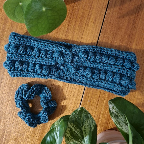 Puff Stitch Headband and Scrunchie Set