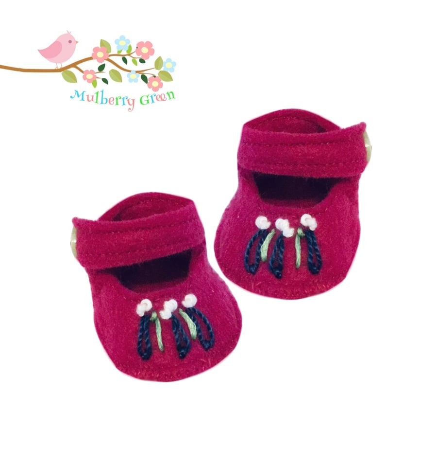Embroidered Fuchsia Shoes