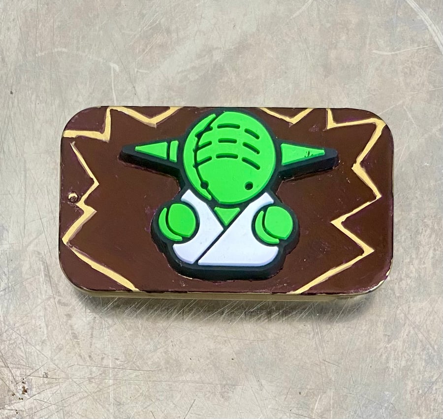 Yoda Star Wars Small Metal Pill Box Storage Tin