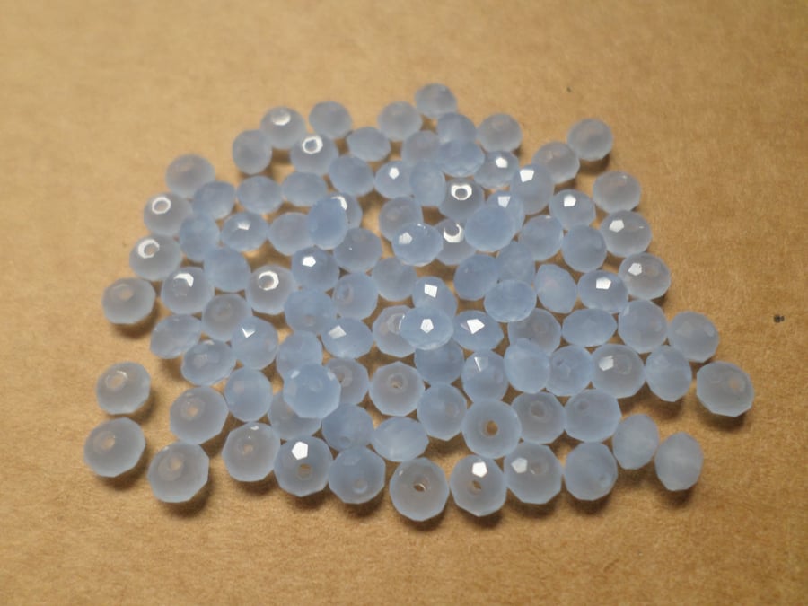 100 x Faceted Glass Beads - Rondelle - 4mm - Pale Blue 