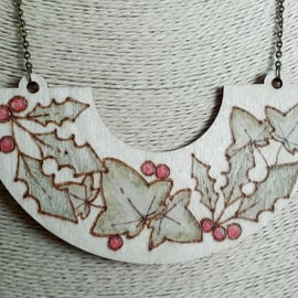 Pyrography wooden holly & ivy pendant