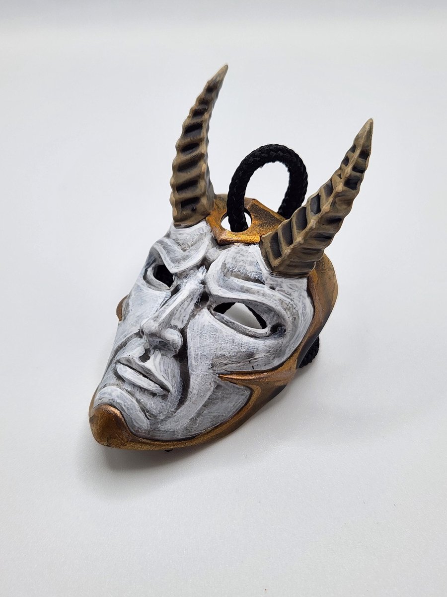 3D Printed Samurai Mask Rear View Mirror Charm Hand-Painted Car Interior Decorat