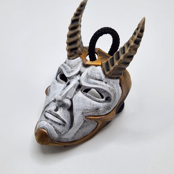 3D Printed Samurai Mask Rear View Mirror Charm Hand-Painted Car Interior Decorat