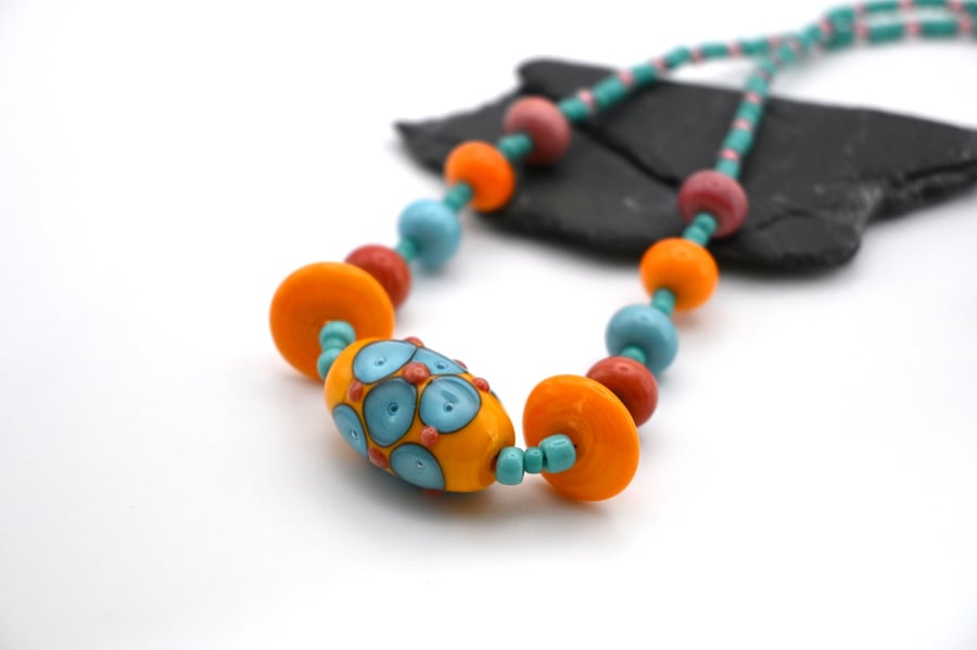 yellow spot lampwork glass beaded necklace