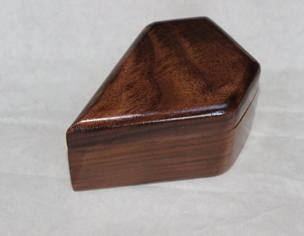 Diamond Walnut Jewellery - Trinket Box (WWB20)