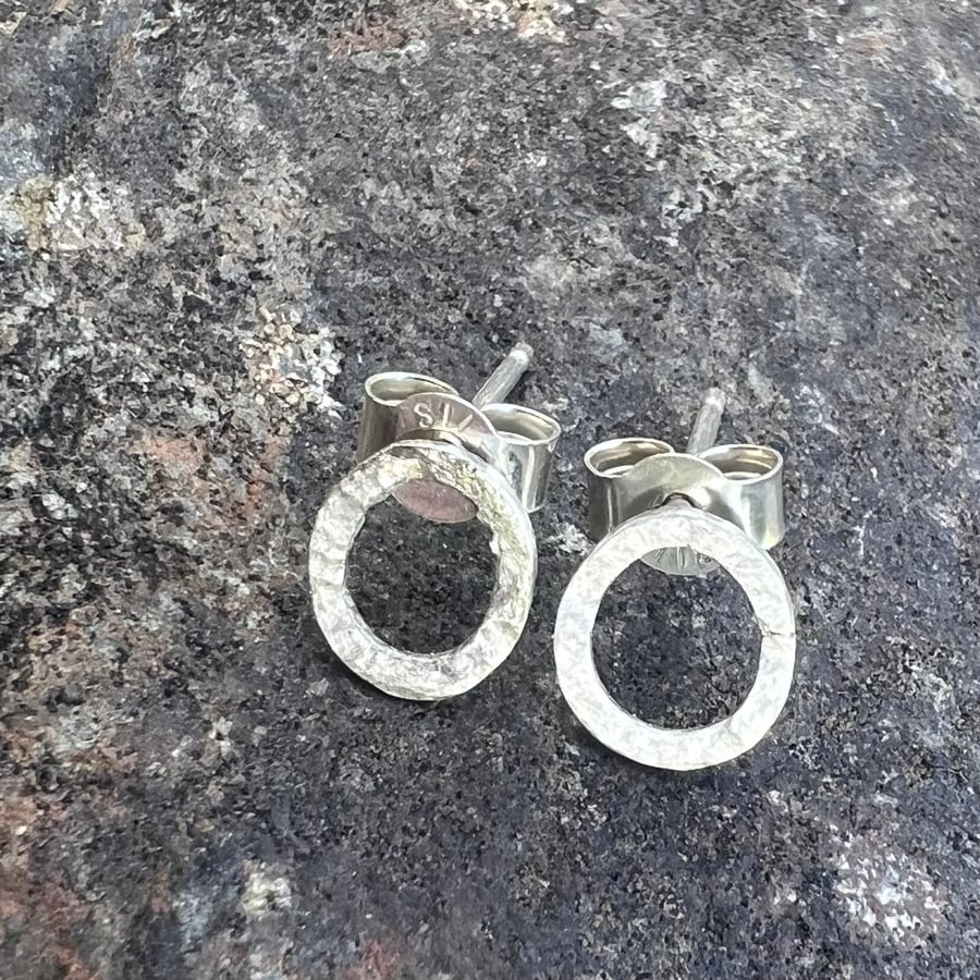  Small Silver Textured Circle Stud Earrings