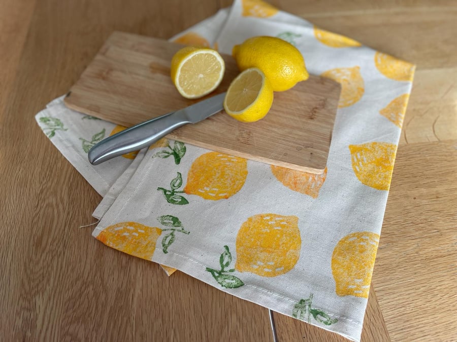 Lemon print tea towel