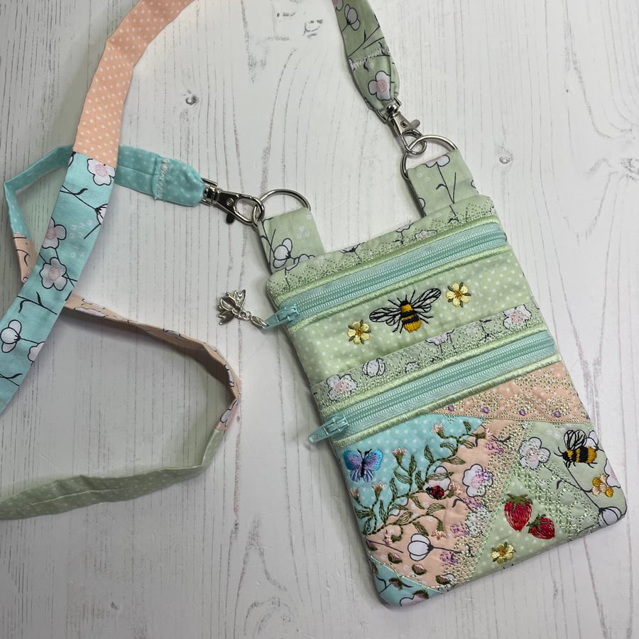 Accessories -  Patchwork Shoulder Bag by Carolee Crafts  PB5 - 0010