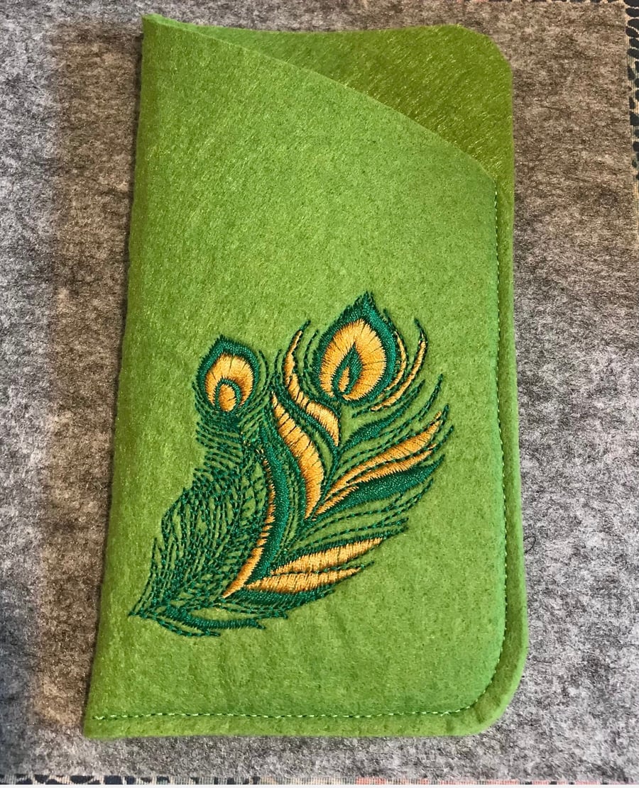 Thick Green Felt Glasses Case - Spectacle Holder - Slip in Case for Glasses 