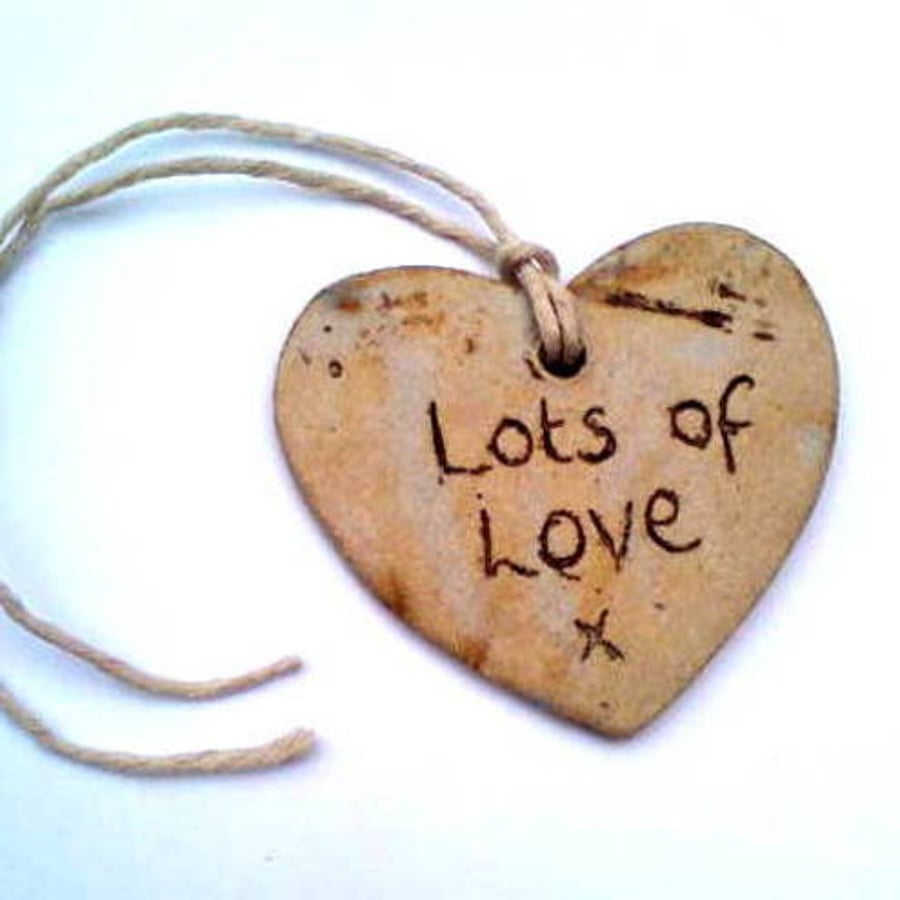 Ceramic Gift Tag - Lots of Love
