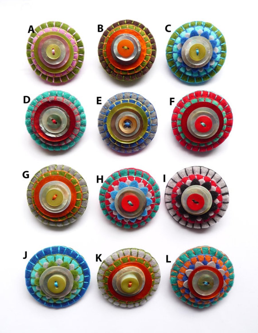 Metallic Shinny Colored Shell Button Mini Felt Brooch