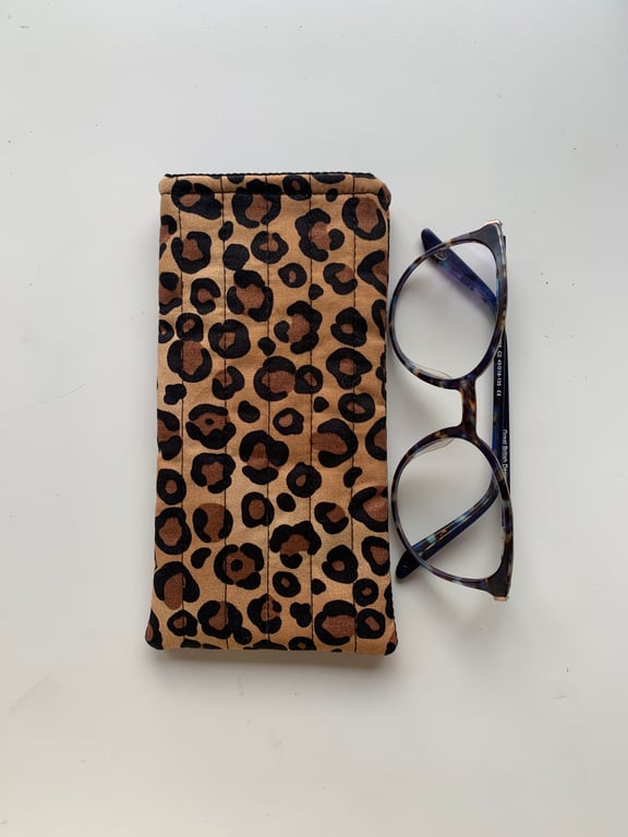 Leopard Print Fabric Quilted Glasses Case