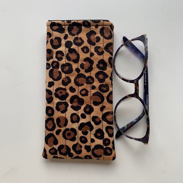 Leopard Print Fabric Quilted Glasses Case