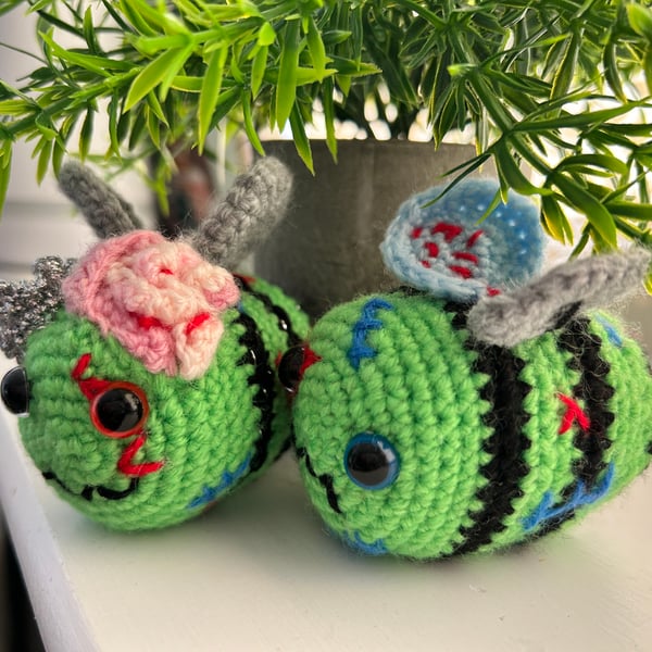 Zombee cute crochet zombie bees