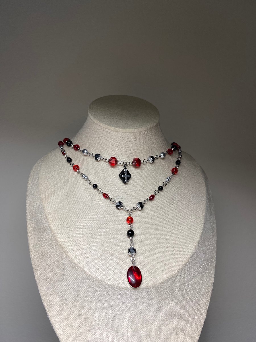Ingrid - Gothic rosary style choker necklace 