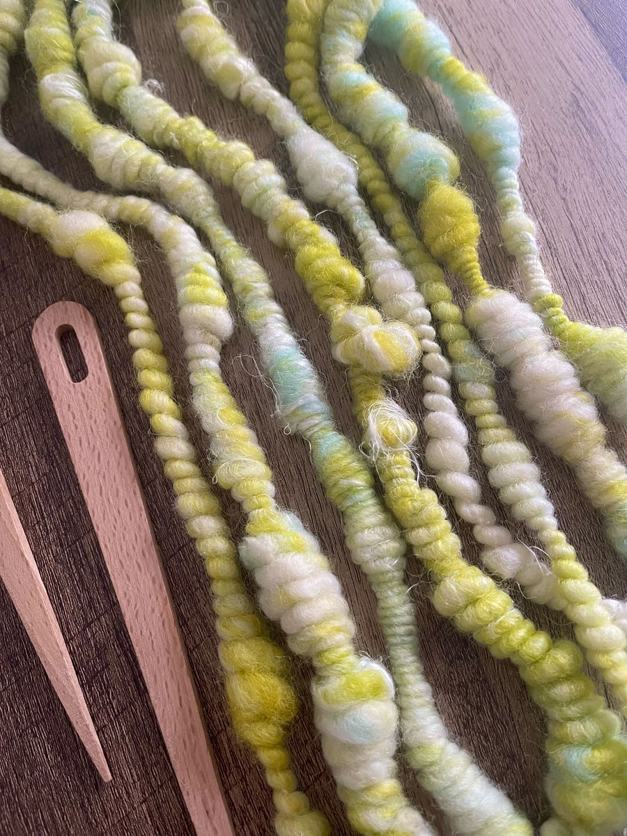 Art Yarn Handspun Devon Closewool, Corriedale and Flax Linen
