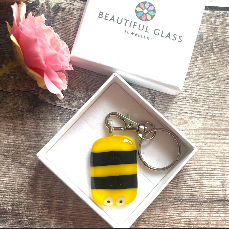 Bee keyring, glass animal gift, cute anima, gardener present, wildlife lover