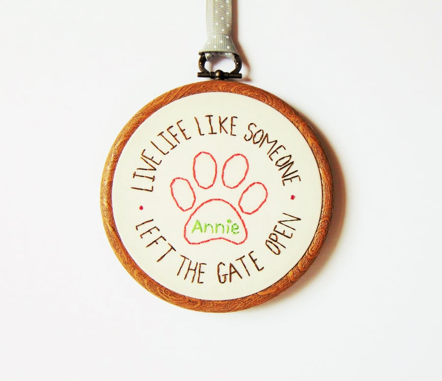 Dog Memorial Keepsake, Dog Memorial Gift, Hand Embroidered Hoop, Dog Loss Gift 