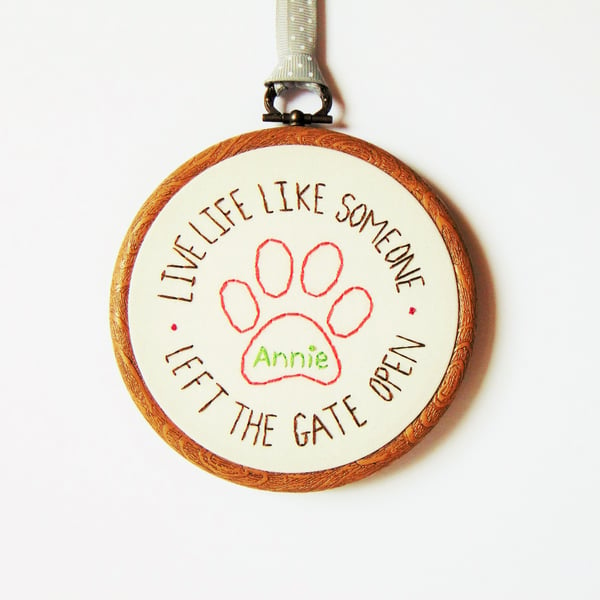 Dog Memorial Keepsake, Dog Memorial Gift, Hand Embroidered Hoop, Dog Loss Gift 