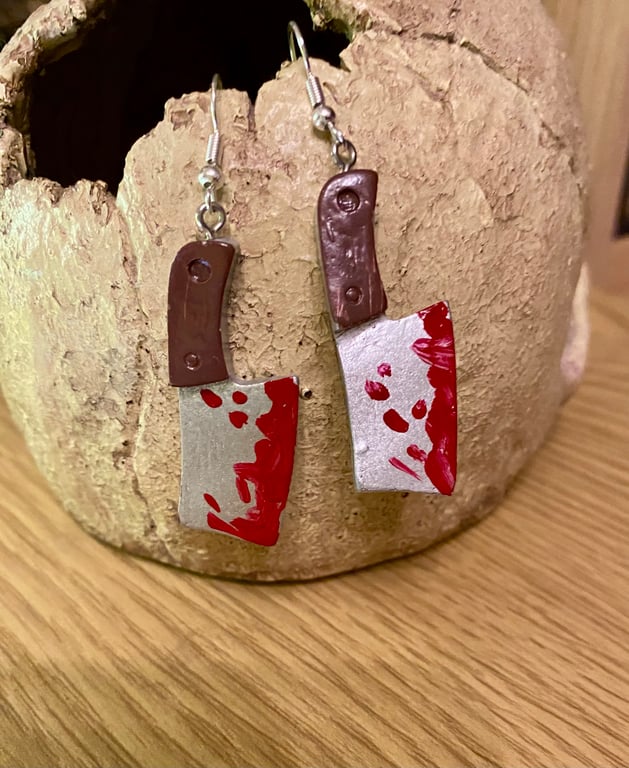 Slasher Horror Film Halloween Novelty Earrings 