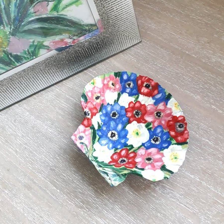 Handpainted "colourful anemone flowers" king scallop shell Trinket Dish.  