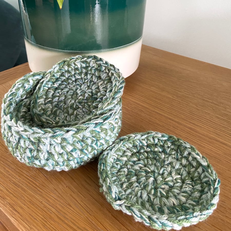 Green crochet coaster set. Free delivery!