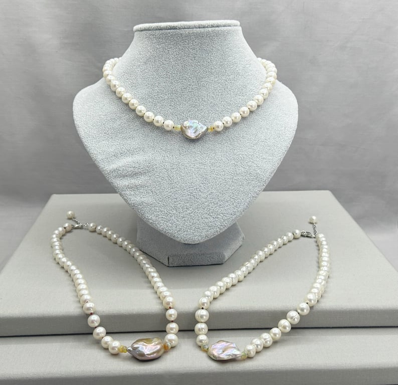 Ivory Pearl Necklace with Nucleated Pearl Pendant with Opals 