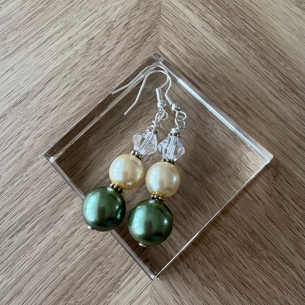 Striking green and cream earrings 