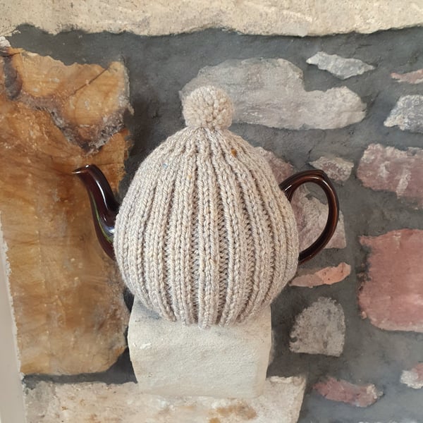 Medium Tea Cosy for 6 Cup, 1.1 lt Tea Pot, Hand Knitted, Brown Betty Compatible