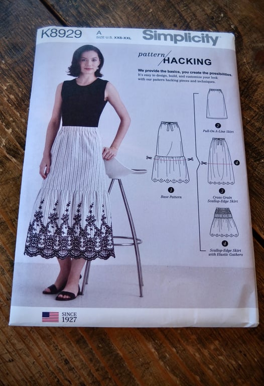 K8929 - Simplicity Pattern Hacking Skirt Pattern XXS - XXL