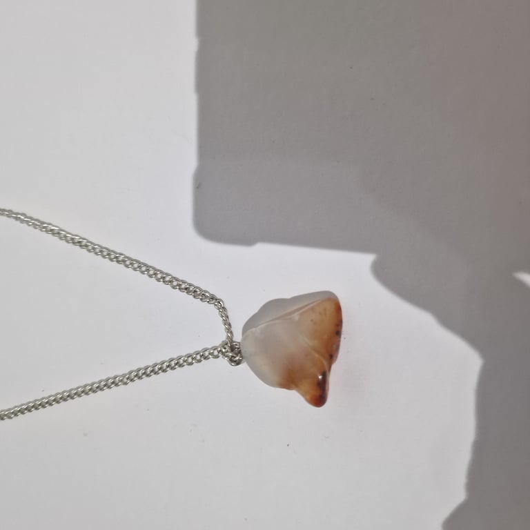 Gemstone pendant necklaces short length silver curb chain