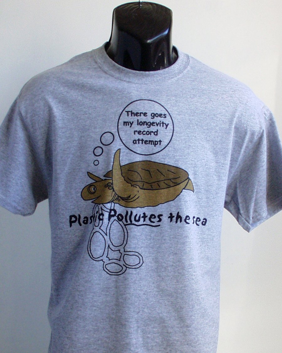 Mens Grey T shirt Large with Eco design of trapped turtle