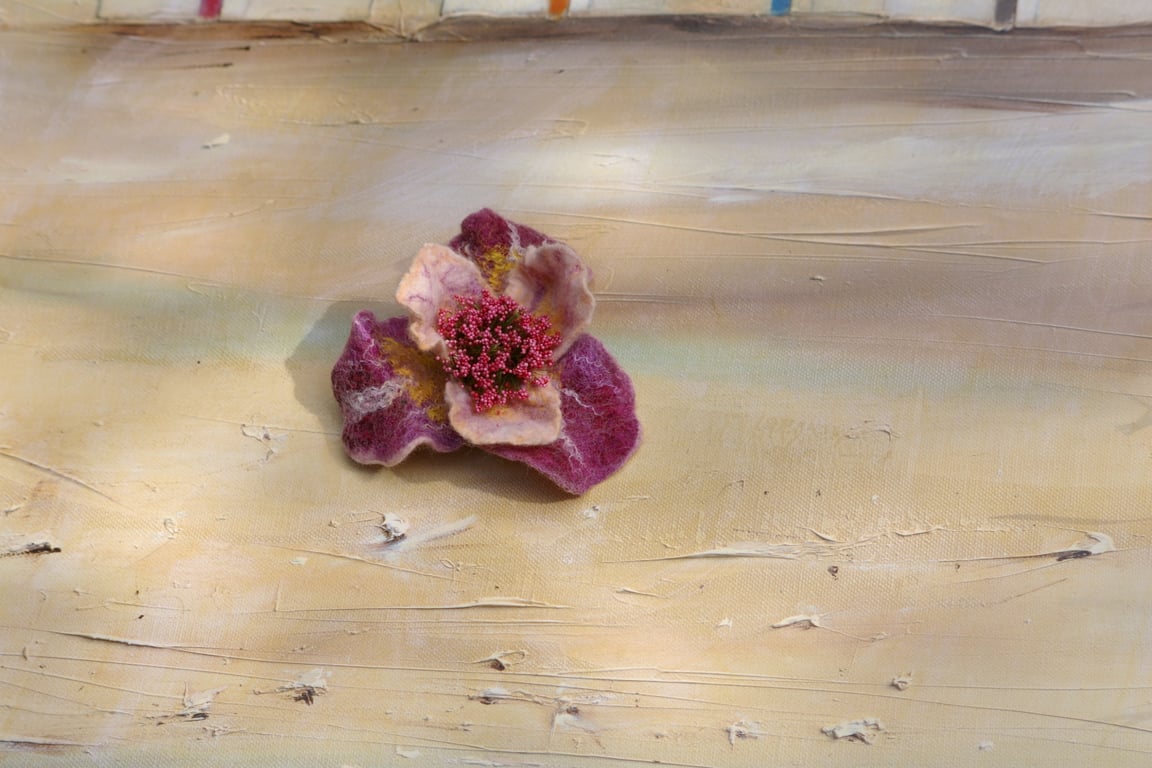 Handmade Felt Wool Flower Brooch