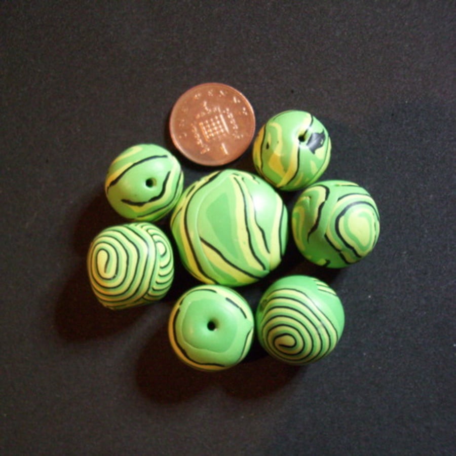 Art Beads - Green Riot x 7
