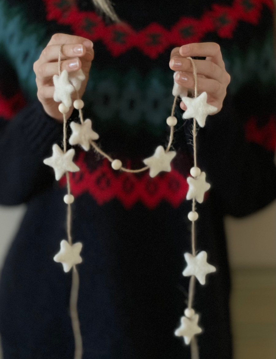 Needle Felt Cream Star Garland