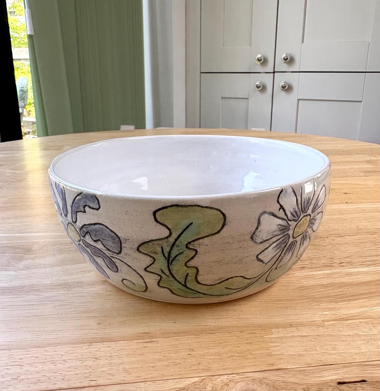 Handmade Ceramic Stoneware Bowl: Serving Bowl. Hand carved floral design.