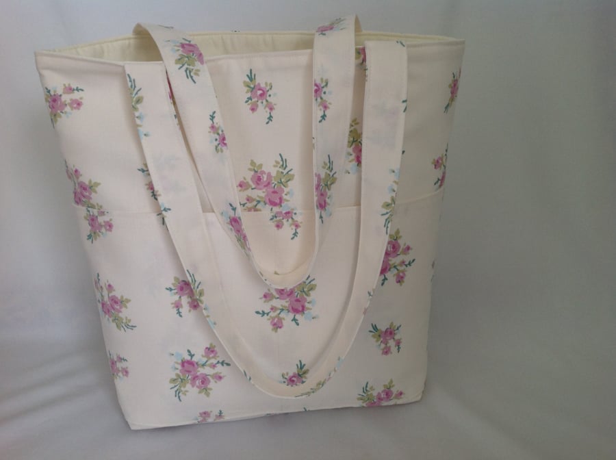 Floral Tote Bag with External Front Pockets,  Shopping Bag, Beach Bag