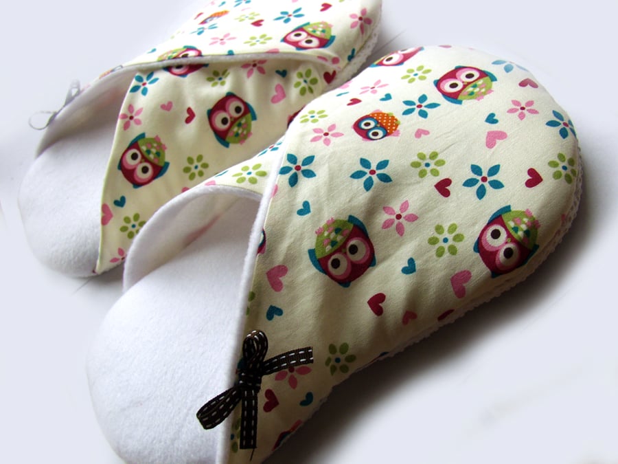 Womens Slippers - Hoot owls