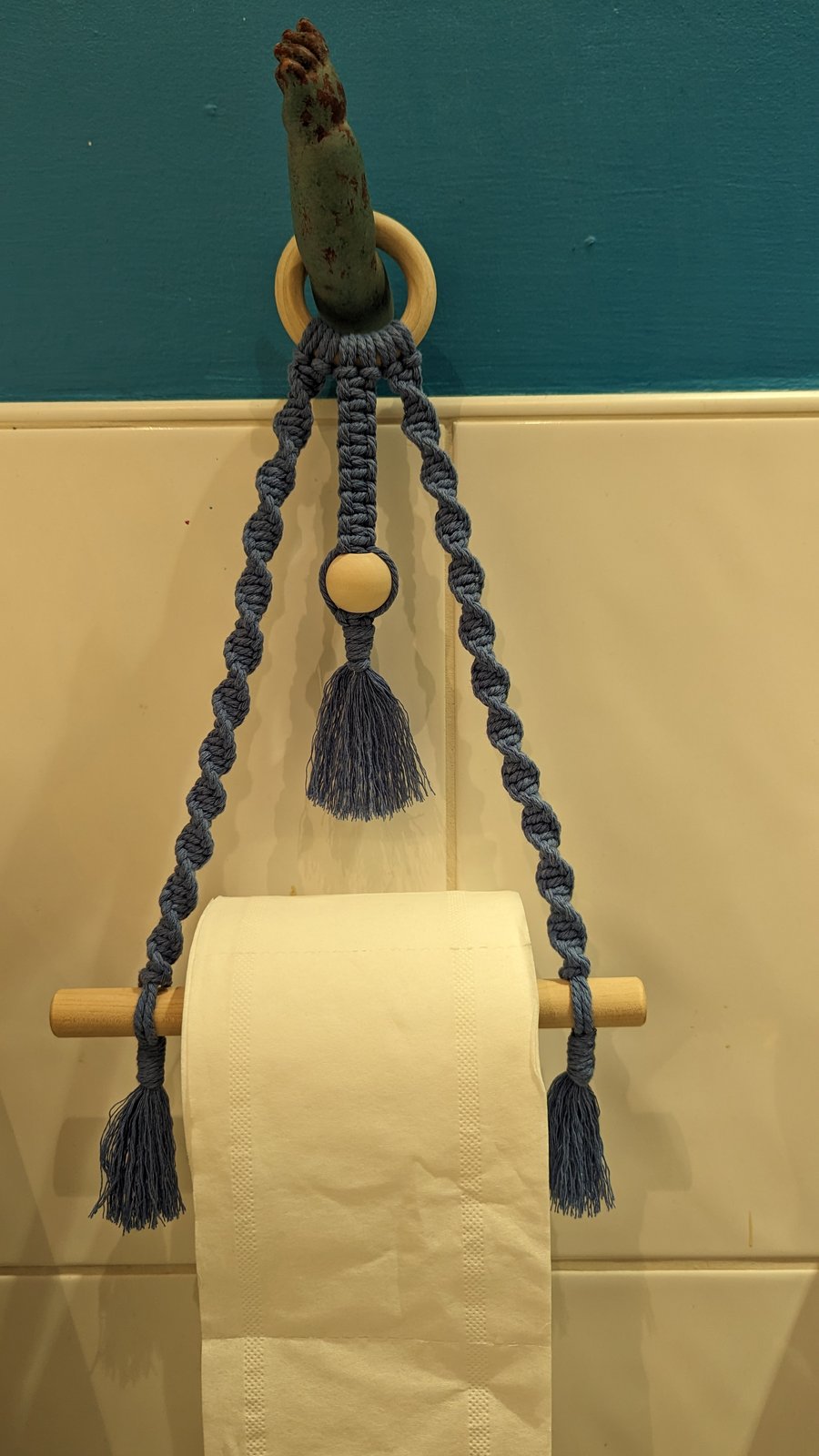 Macrame toilet roll holder - blue