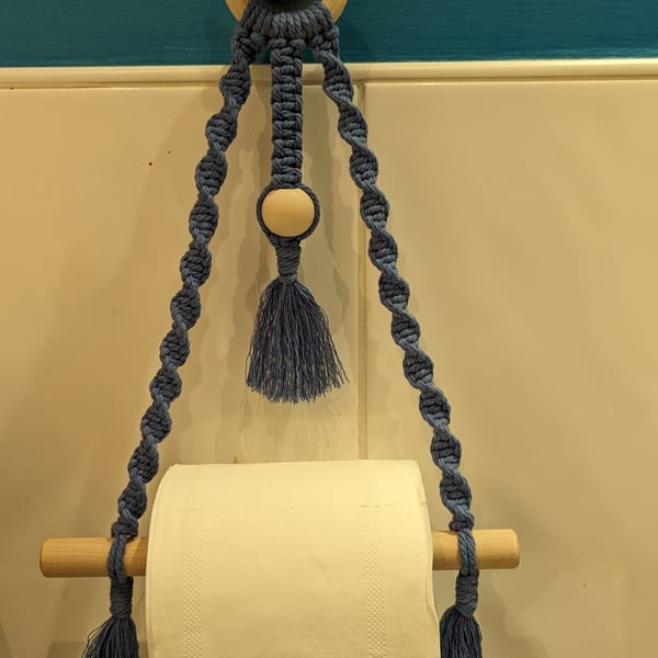 Macrame toilet roll holder - blue
